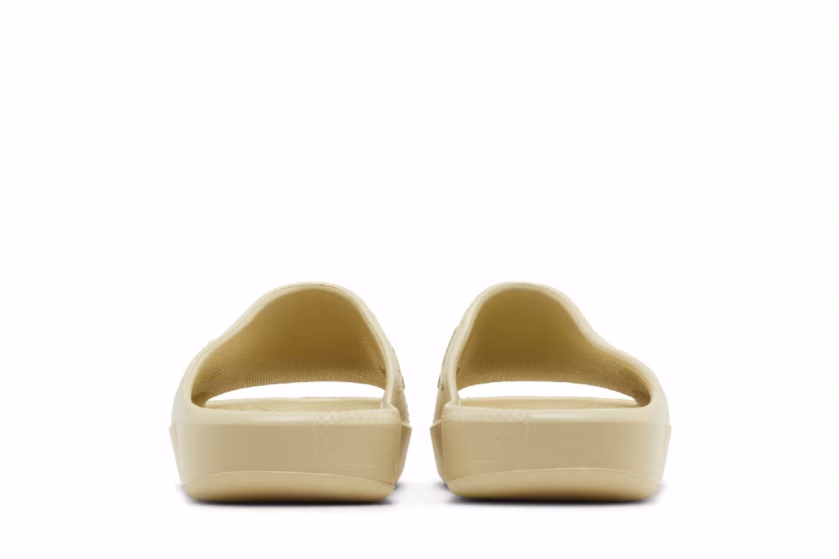 Air Jordan Post Slide Team Gold, view 7
