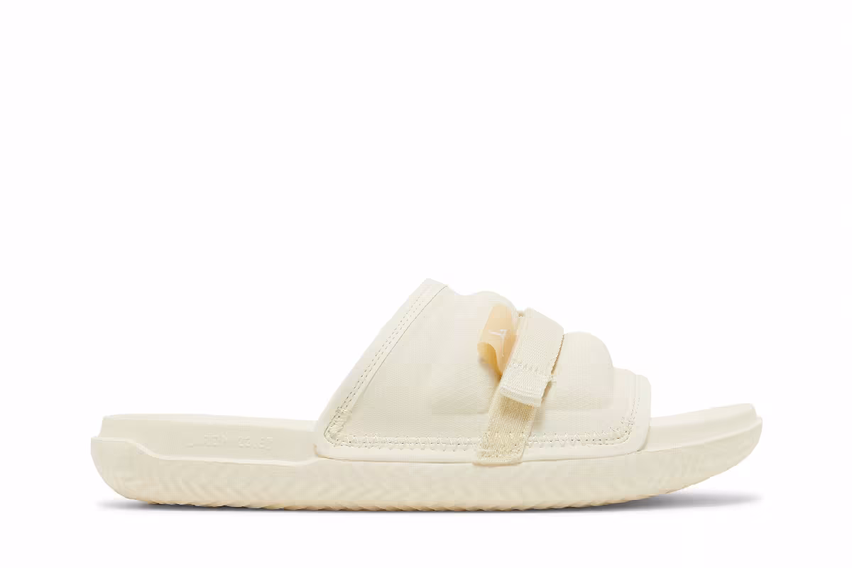 Air Jordan Super Play Slide Coconut Milk, view 2