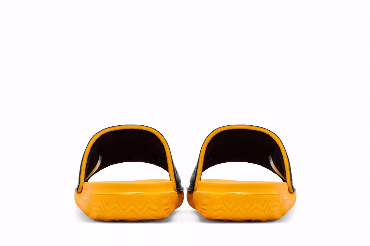 Paris Saint-Germain x Air Jordan Jordan Play Slide Fourth Kit, view 7