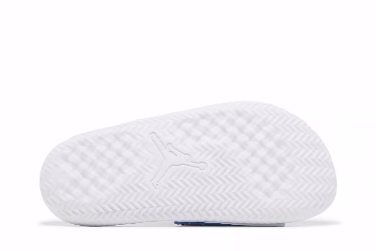 Air Jordan Play Slide University Blue White, view 5