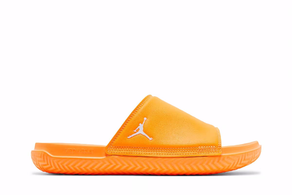 Air Jordan Play Slide Bright Citrus, view 2