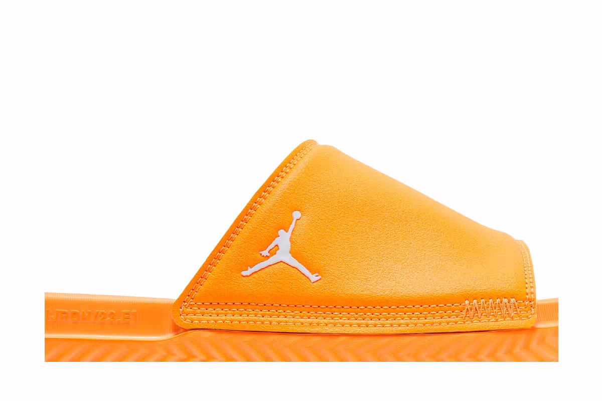 Air Jordan Play Slide Bright Citrus, view 3