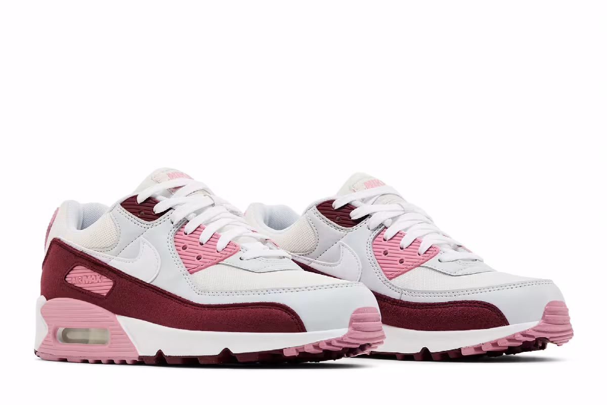 Nike Women's Air Max 90 SE Neapolitan, view 9