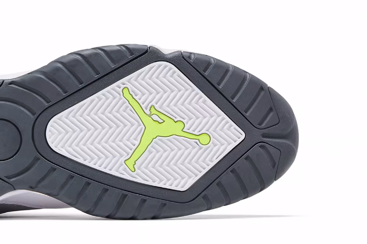 Air Jordan B'Loyal Wolf Grey Volt, view 6