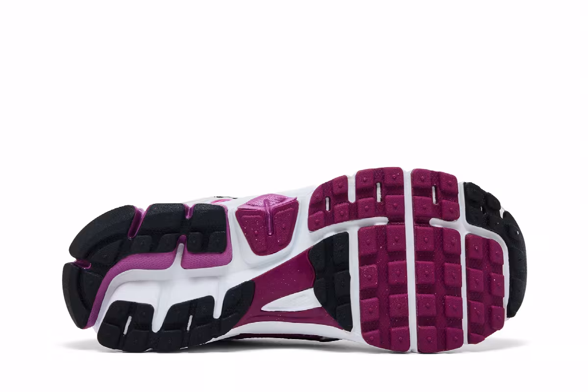 Nike Vomero 5 GS Hot Fuchsia, view 5