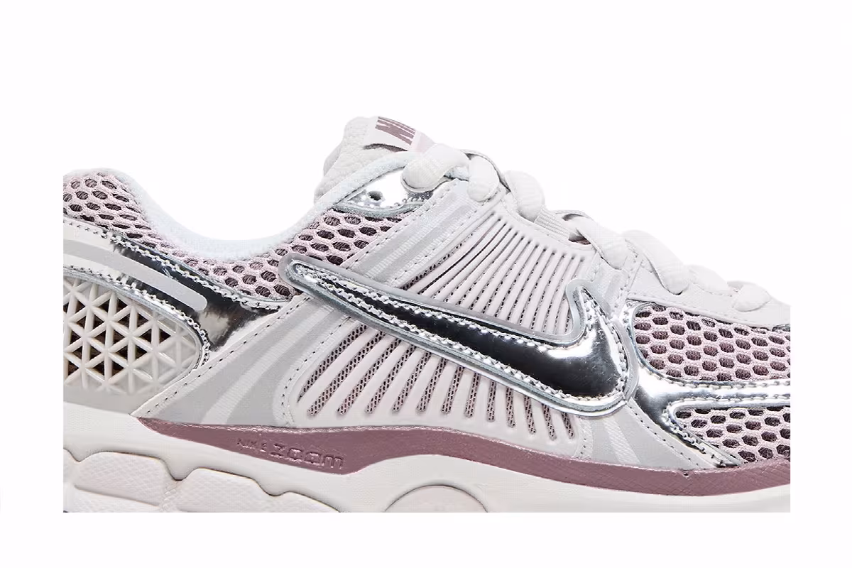 Nike Women's Air Zoom Vomero 5 Chrome Platinum Violet, view 3