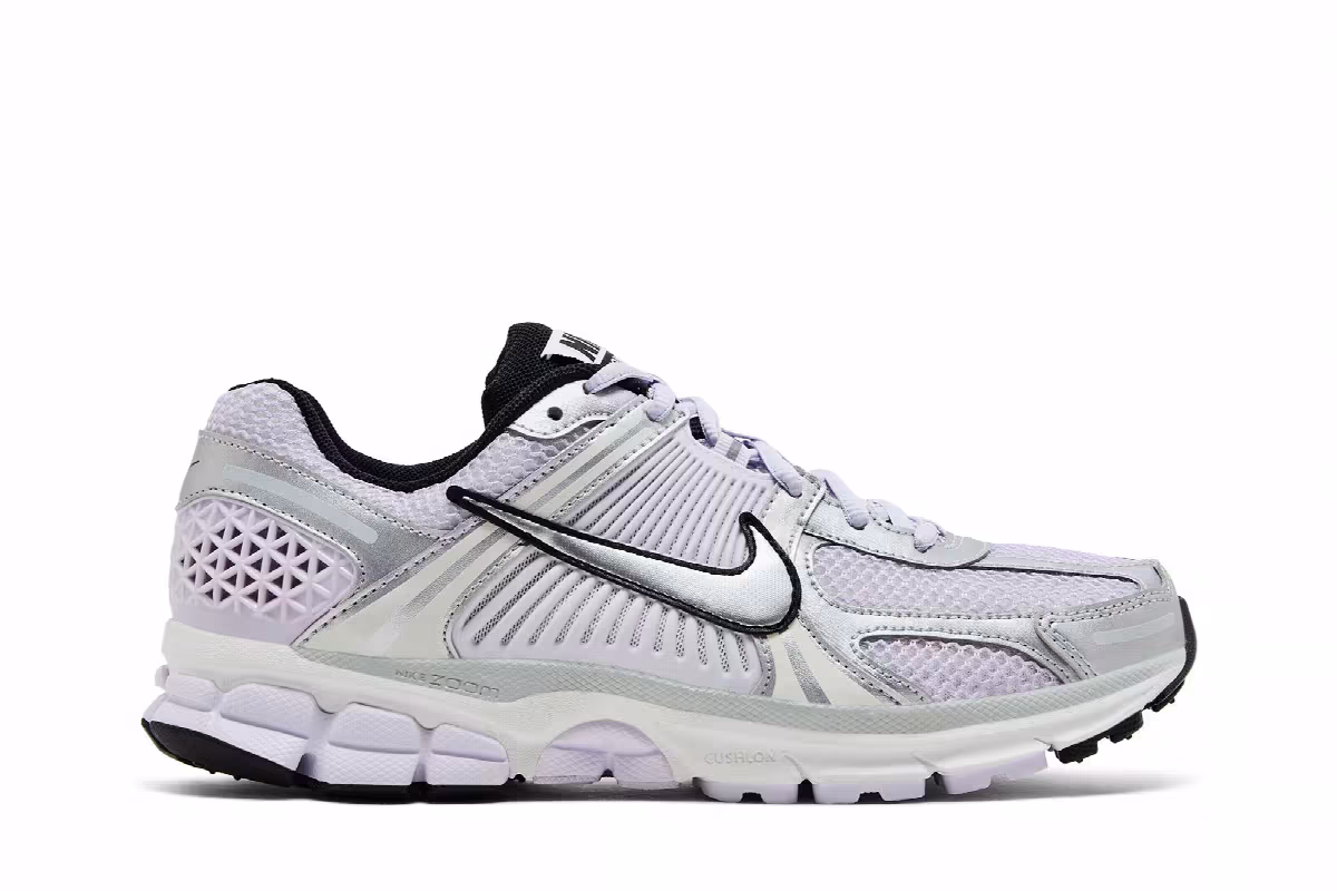 Nike Women's Air Zoom Vomero 5 Barely Grape, view 2