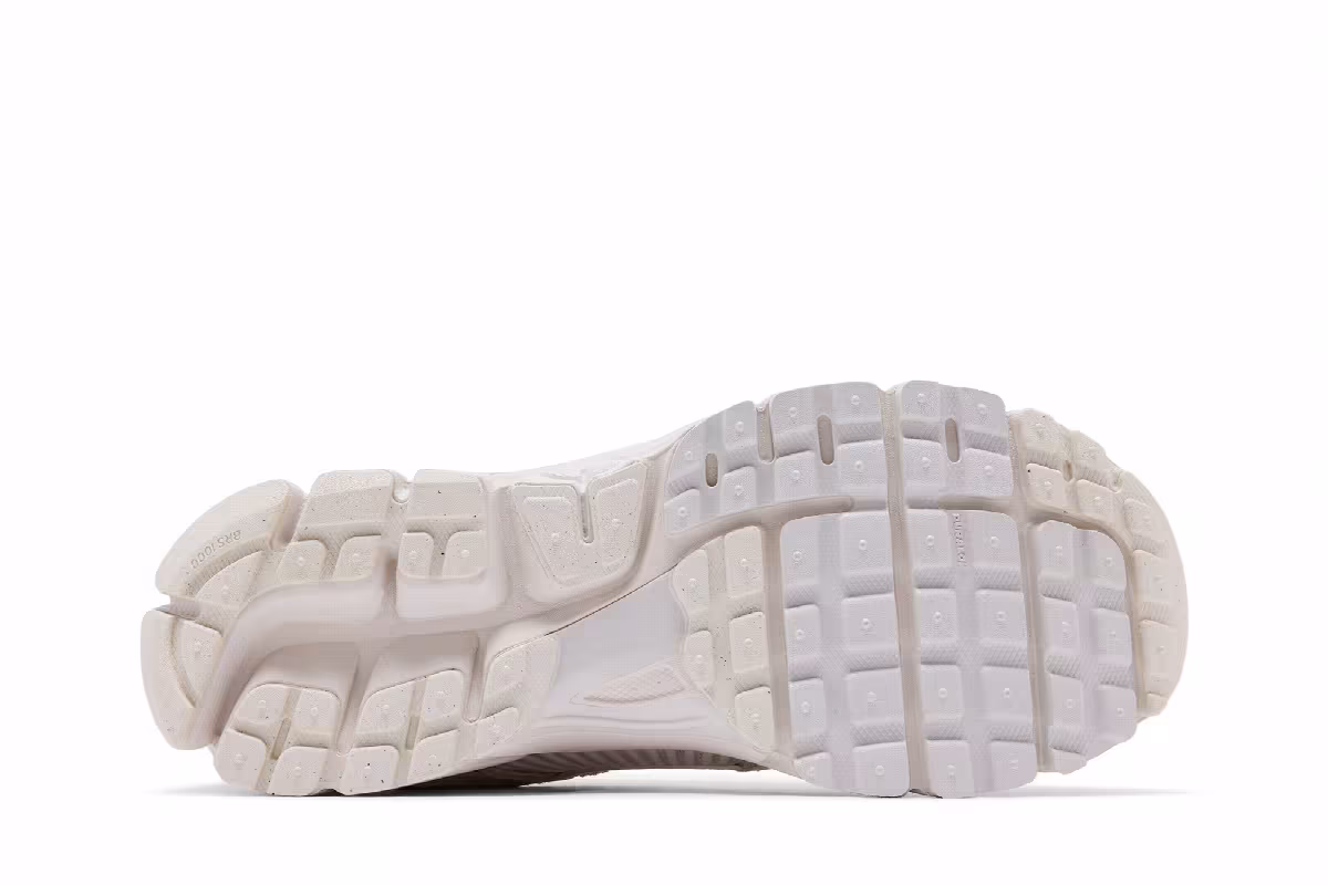 Nike Women's Zoom Vomero 5 Phantom/Light Bone/Sail, view 5