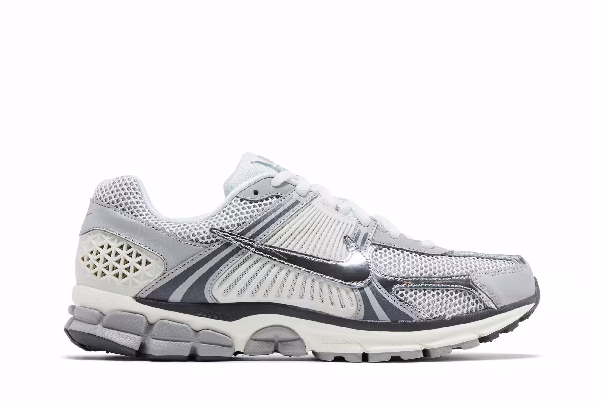 Nike Air Zoom Vomero 5 Summit White Metallic Silver, view 2