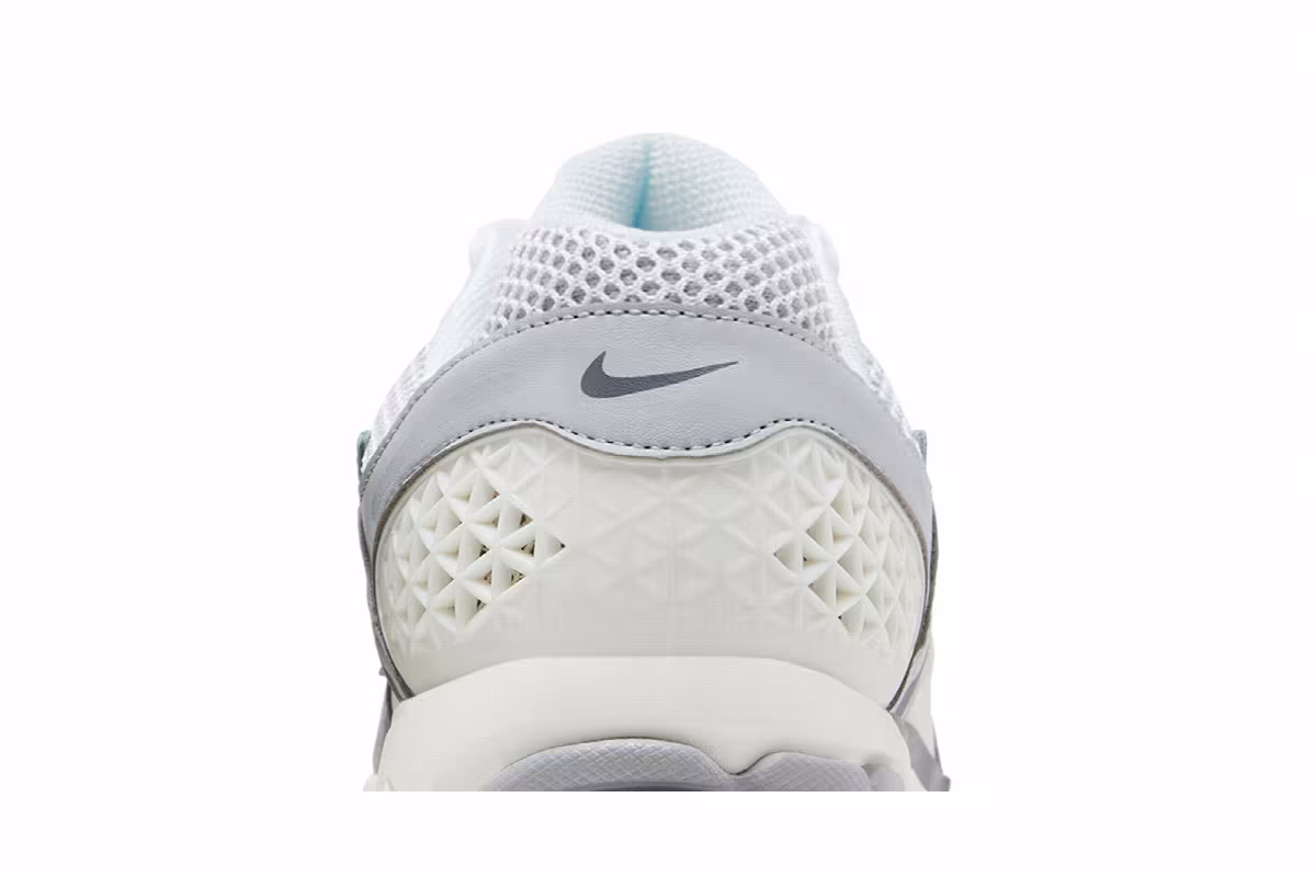 Nike Air Zoom Vomero 5 Summit White Metallic Silver, view 8