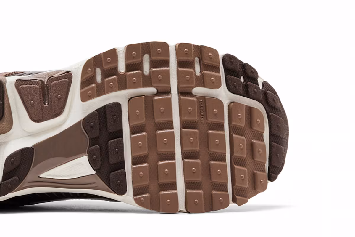 Nike Air Zoom Vomero 5 Mink Brown, view 6