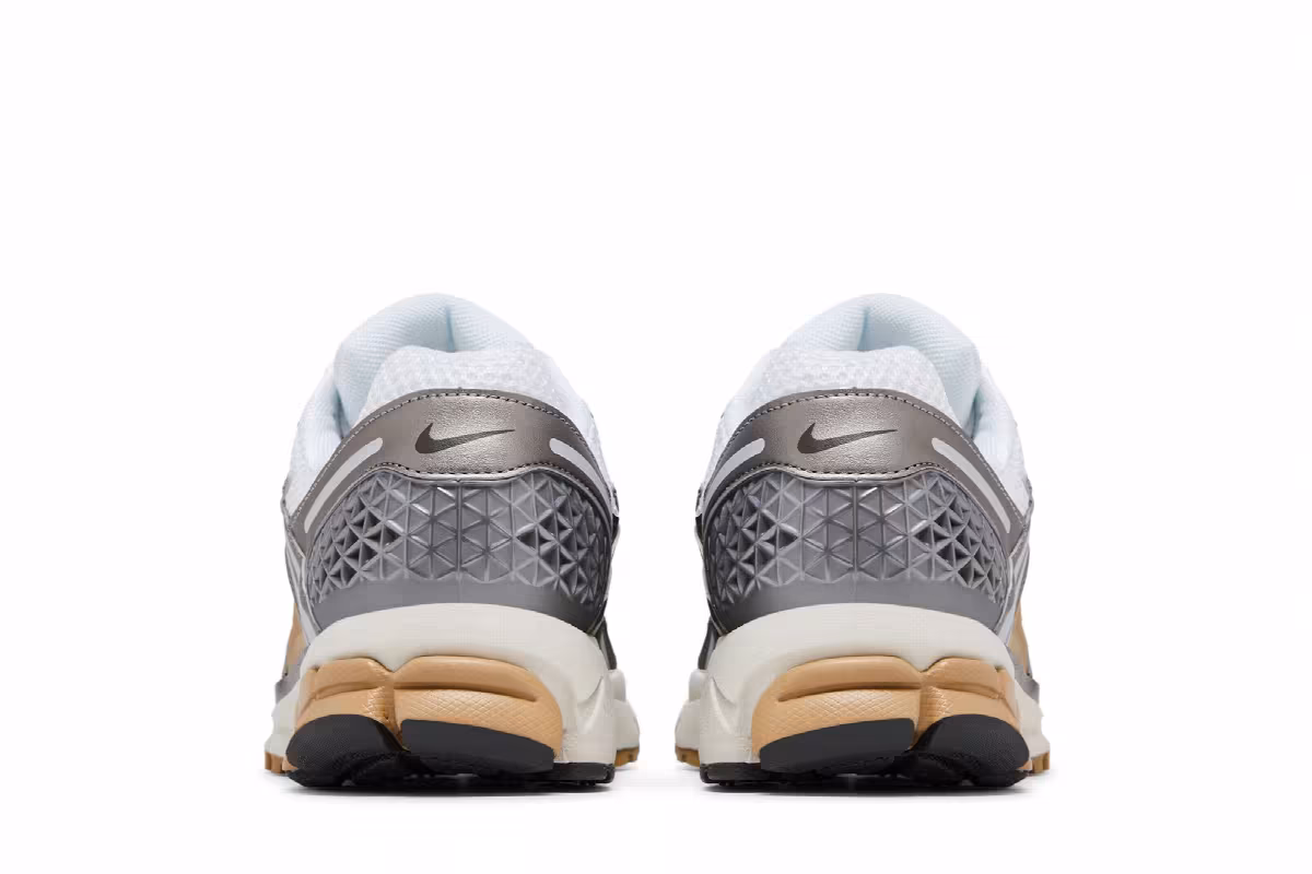 Nike Air Zoom Vomero 5 Metallic Pewter, view 7