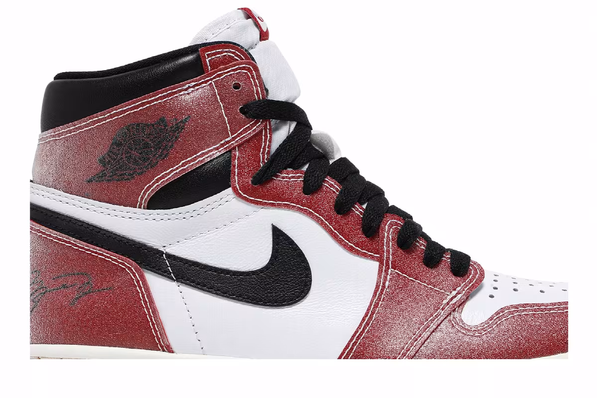 Trophy Room x Air Jordan 1 High OG SP Chicago, view 3