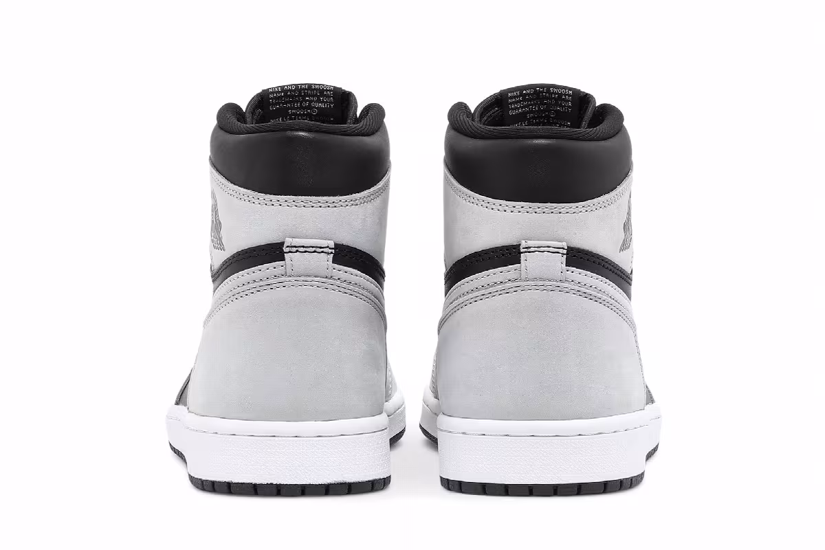 Air Jordan 1 High OG Shadow 2.0, view 7