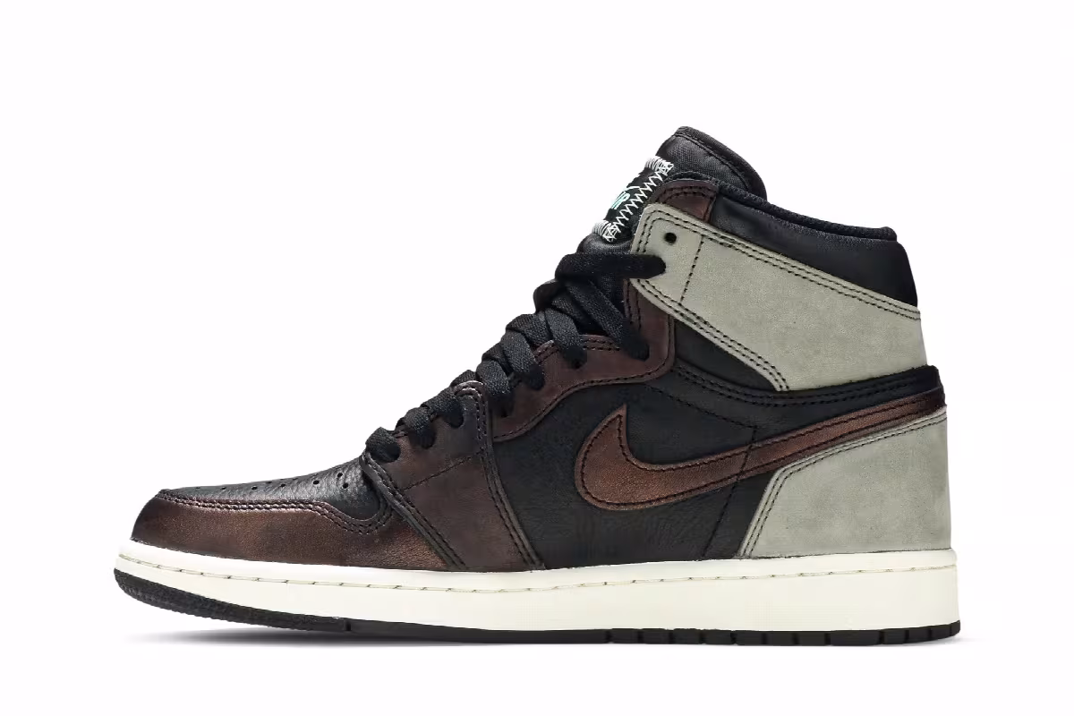 Air Jordan 1 High OG Patina, view 4
