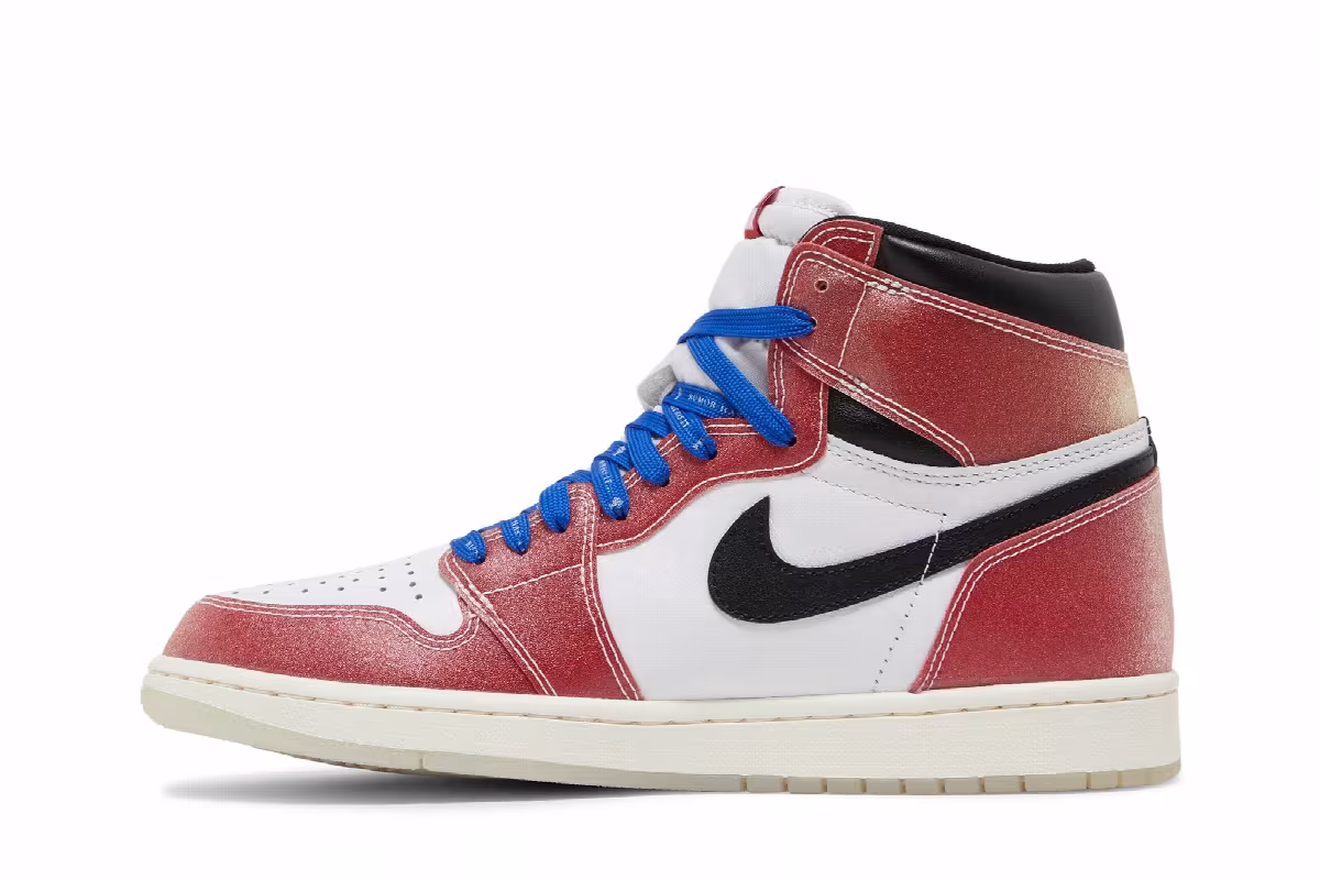Trophy Room x Air Jordan 1 High OG SP Chicago, view 4