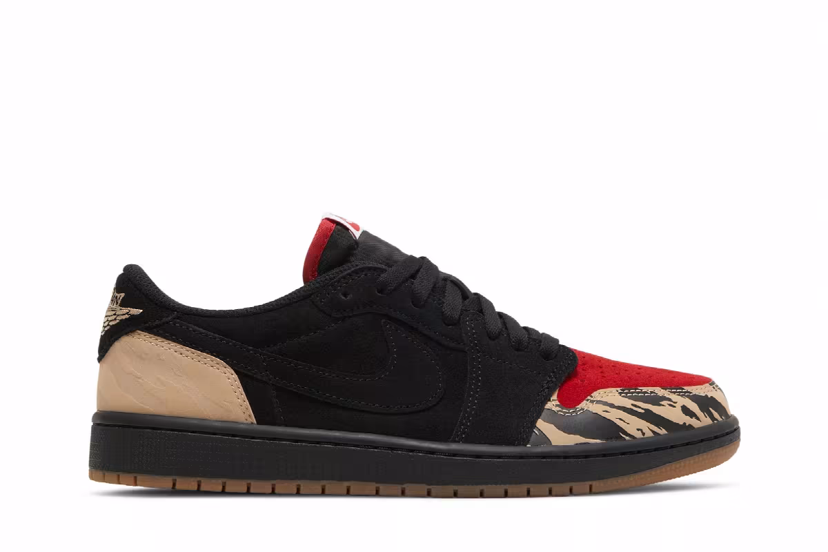 SoleFly x Air Jordan 1 Low OG SP Everglades, view 2