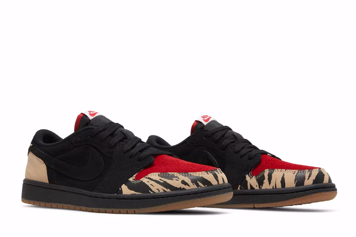 SoleFly x Air Jordan 1 Low OG SP Everglades, view 9