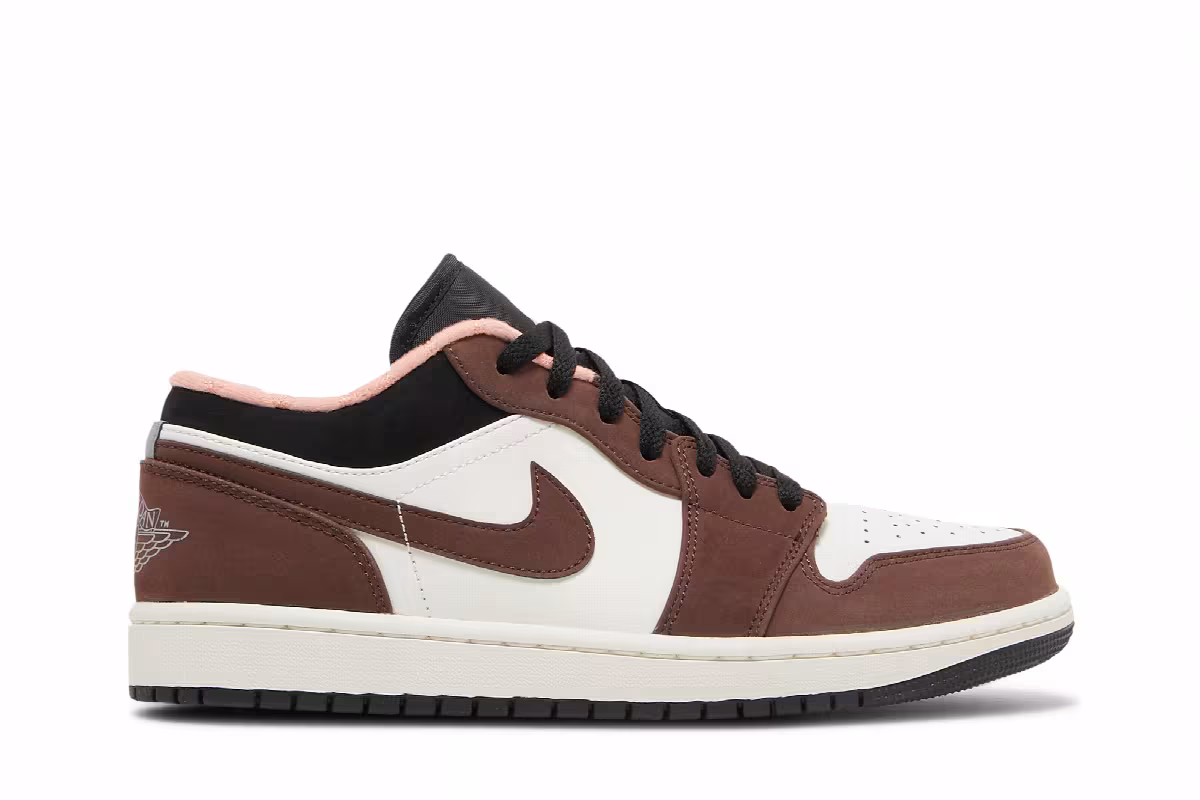 Air Jordan 1 Low Mocha, view 2