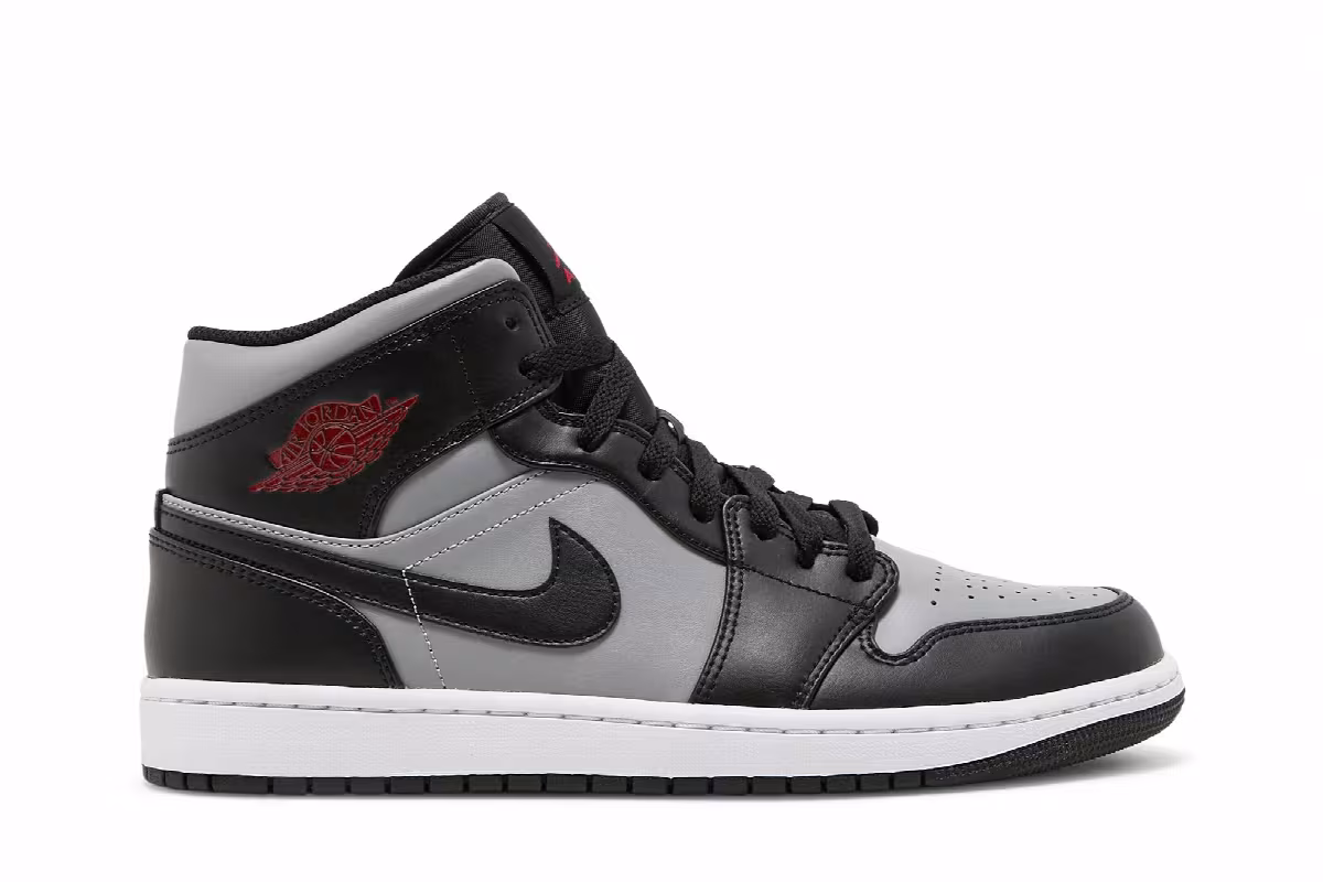 Air Jordan 1 Mid Shadow, view 2