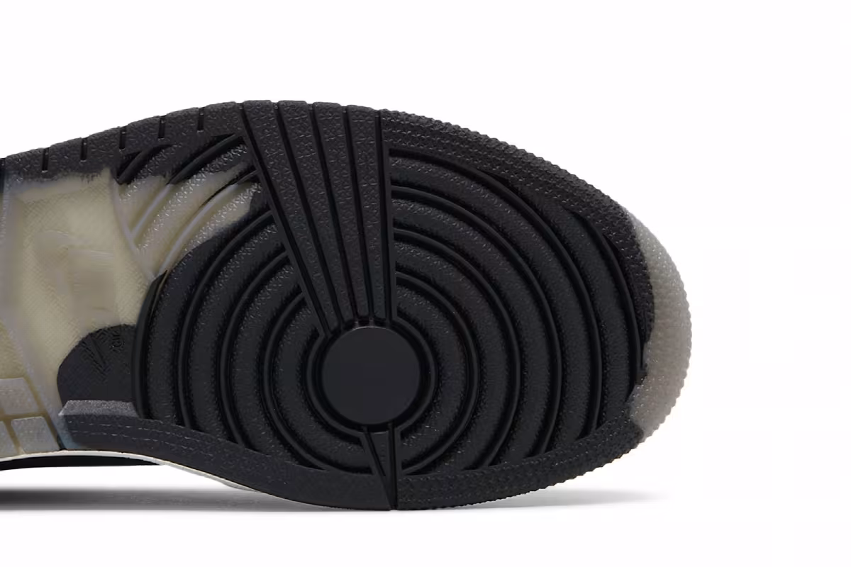 Air Jordan 1 High Element GORE-TEX Black Particle Grey, view 6