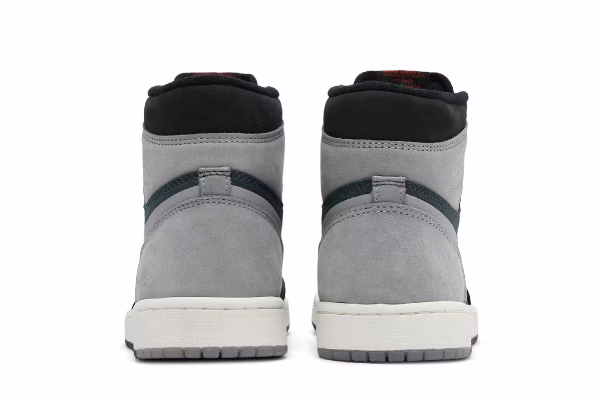 Air Jordan 1 High Element GORE-TEX Black Particle Grey, view 7