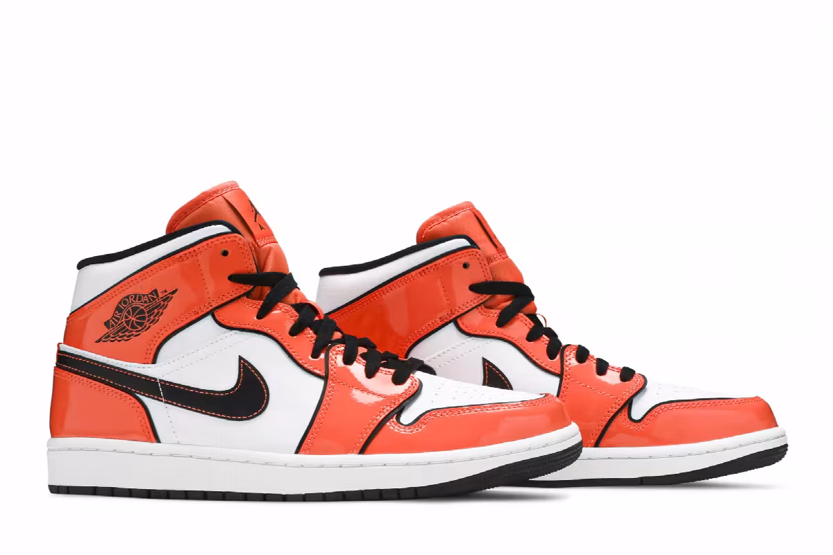 Air Jordan 1 Mid SE Turf Orange, view 9