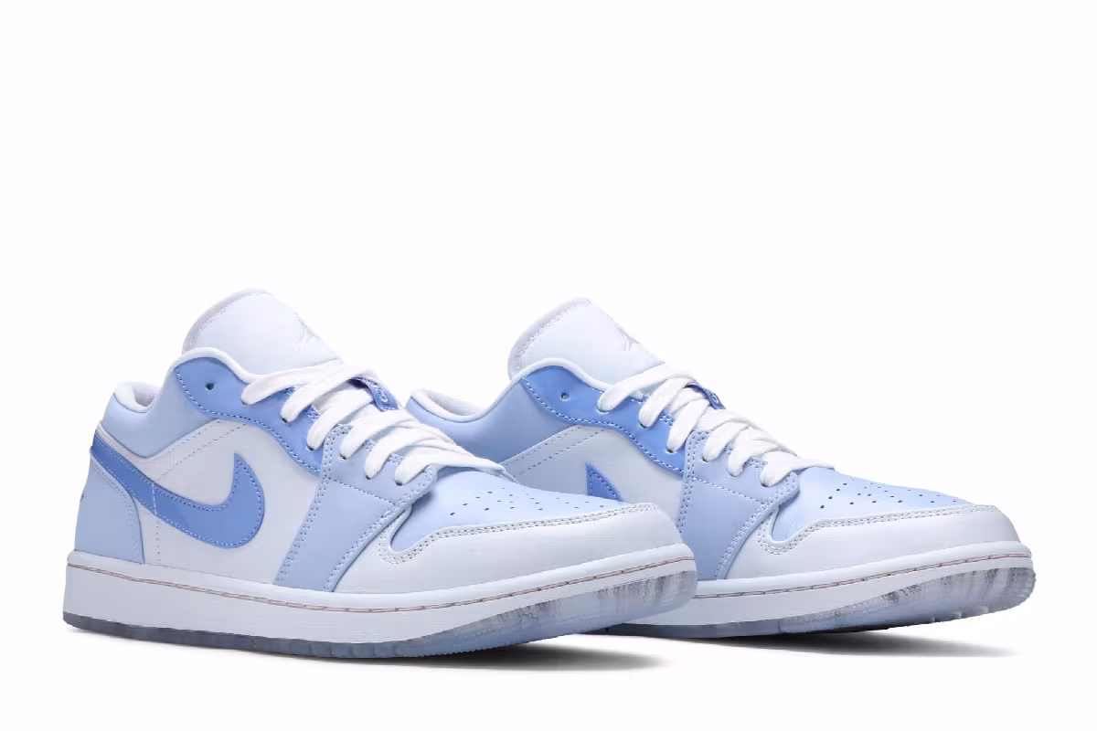 Air Jordan 1 Low SE Mighty Swooshers, view 9