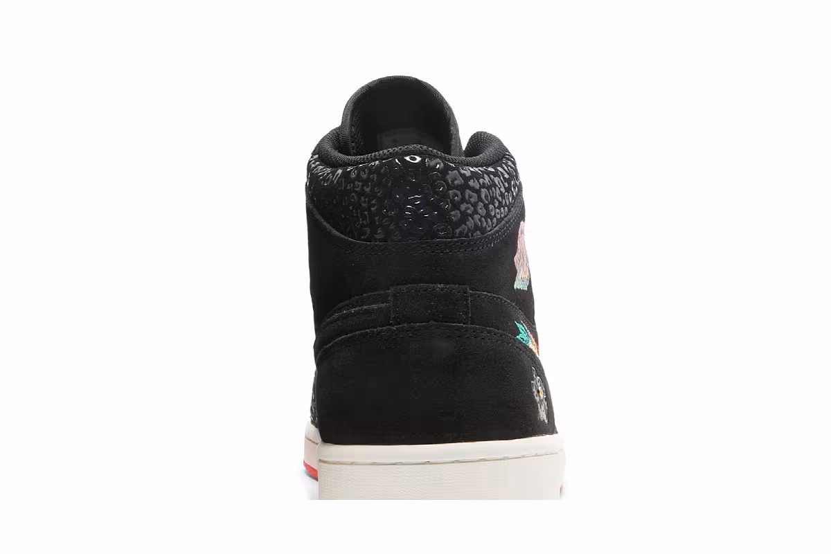 Air Jordan 1 Mid SE SiEMPRE Familia, view 8