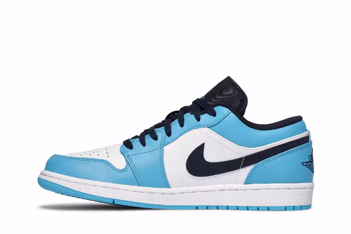 Air Jordan 1 Low UNC, view 4