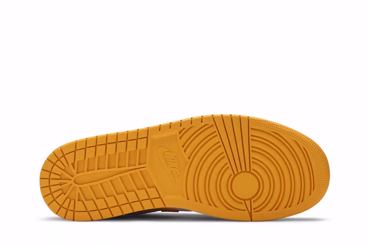 Air Jordan 1 Low Pollen, view 5