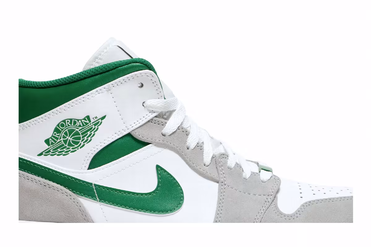 Air Jordan 1 Mid SE Grey Pine Green, view 3