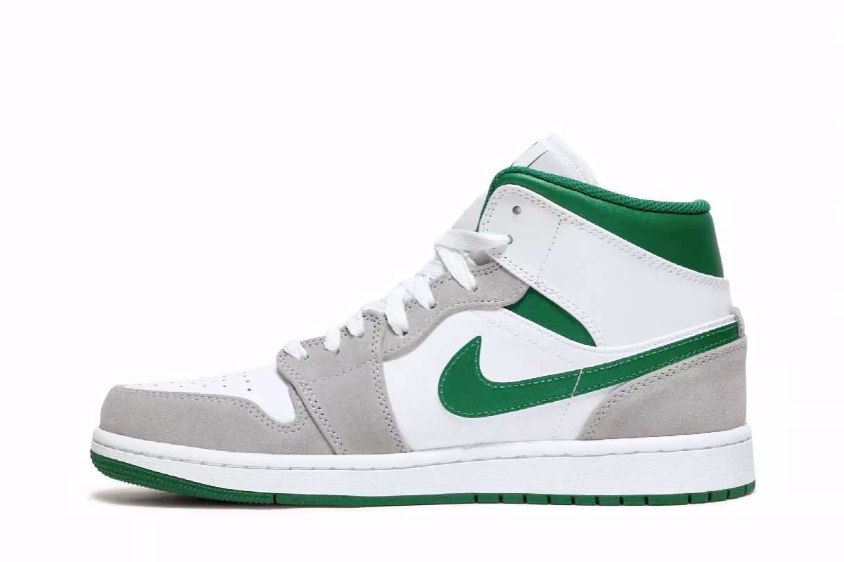 Air Jordan 1 Mid SE Grey Pine Green, view 4