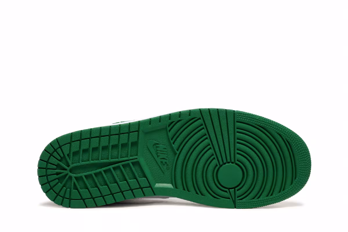Air Jordan 1 Mid SE Grey Pine Green, view 5