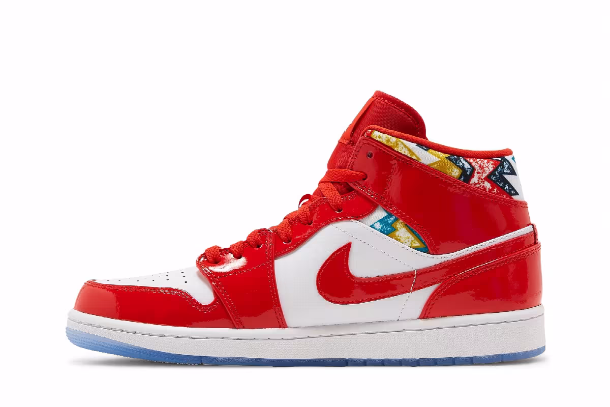 Air Jordan 1 Mid SE Barcelona Sweater, view 4