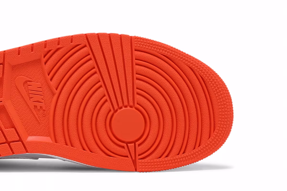Air Jordan 1 Mid SE Electro Orange, view 6
