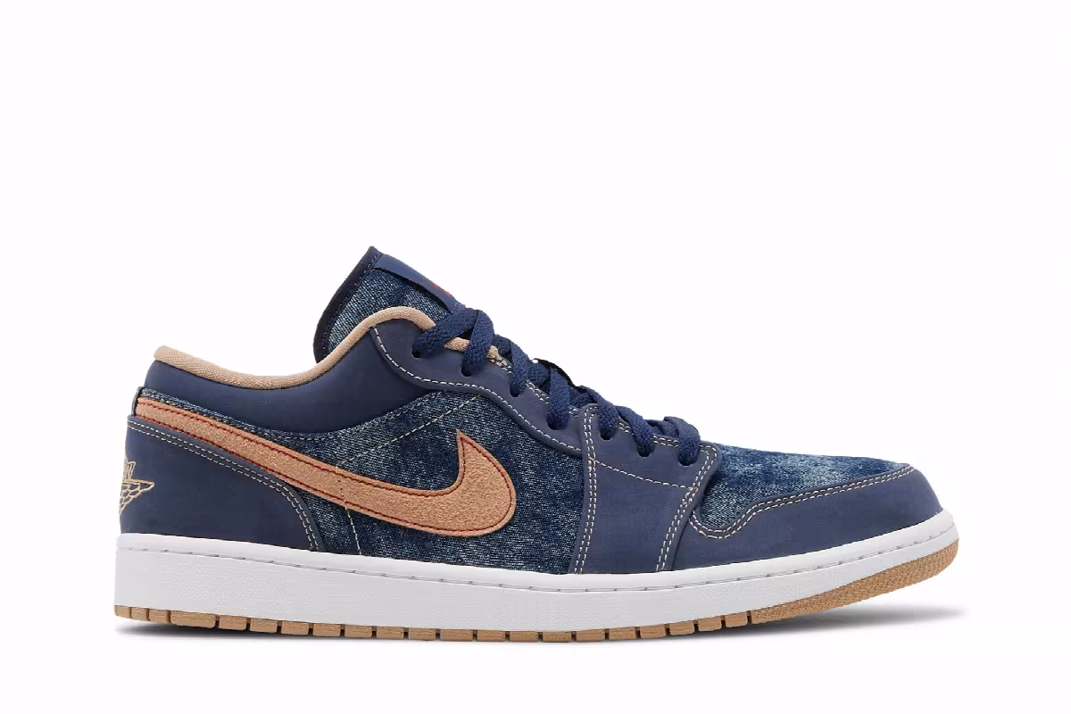 Air Jordan 1 Low SE Denim, view 2