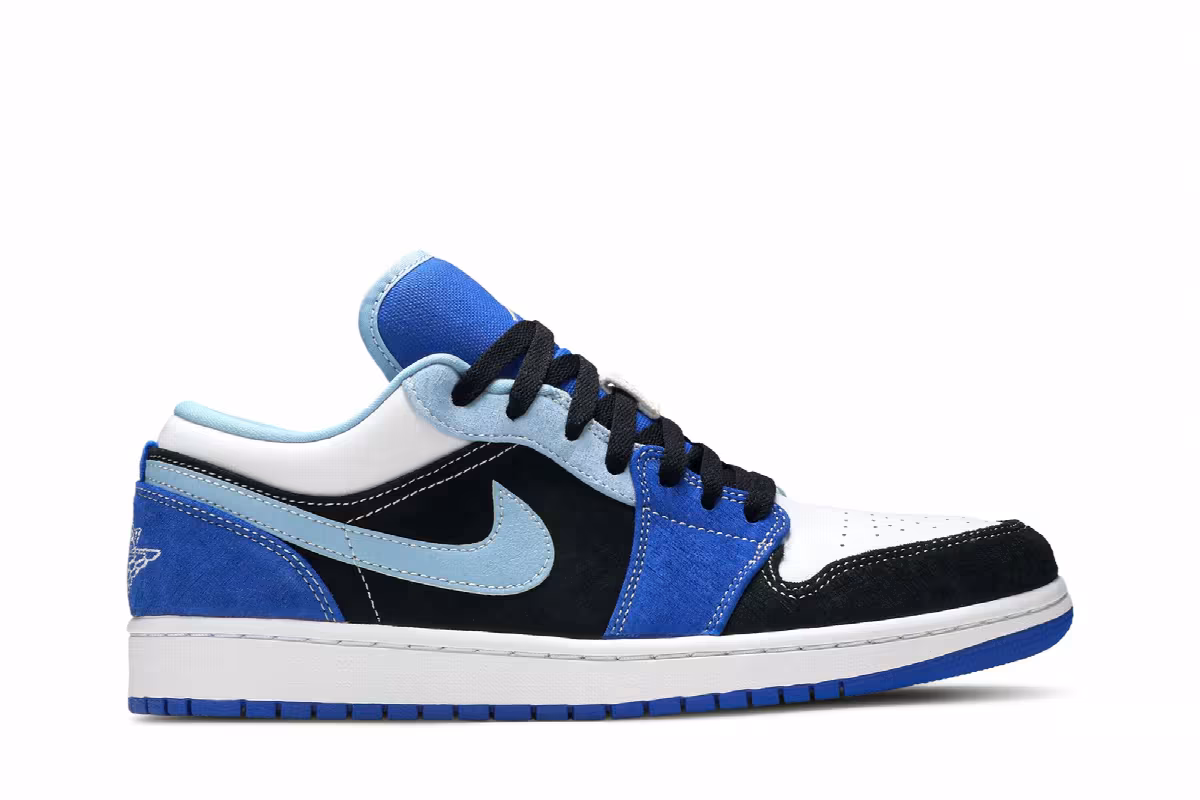 Air Jordan 1 Low SE Racer Blue, view 2
