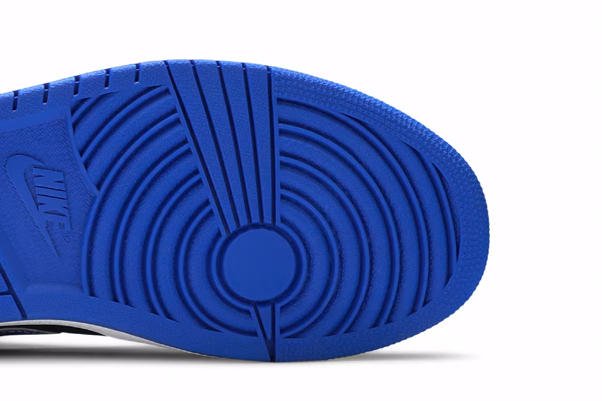 Air Jordan 1 Low SE Racer Blue, view 6