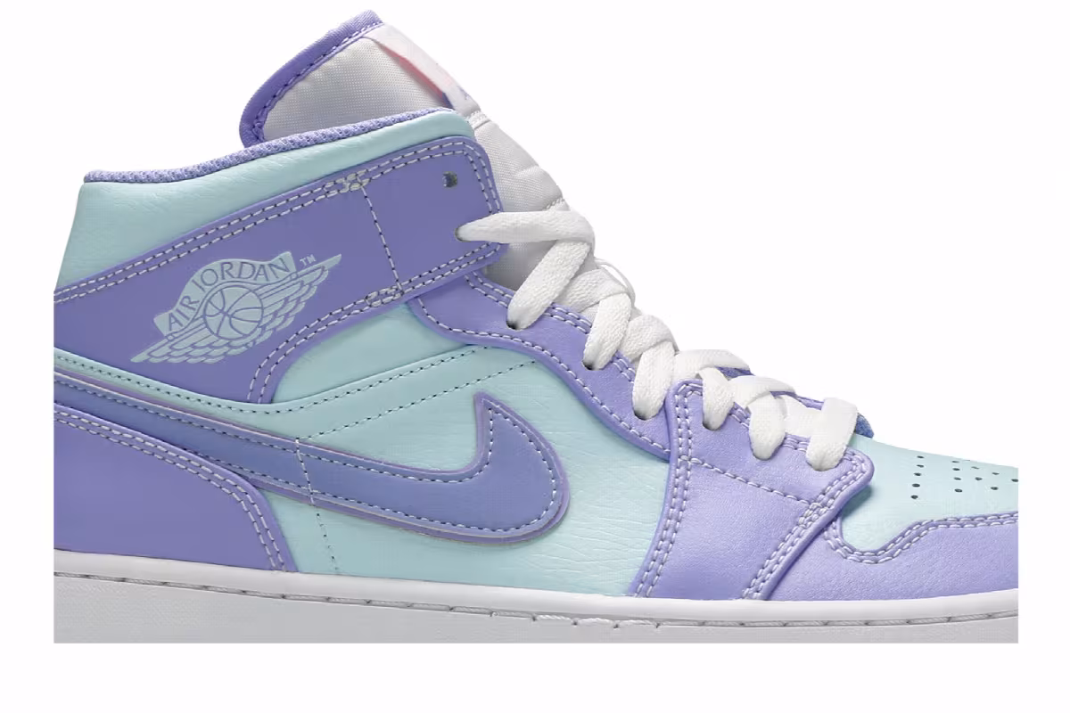Air Jordan 1 Mid Purple Pulse, view 3