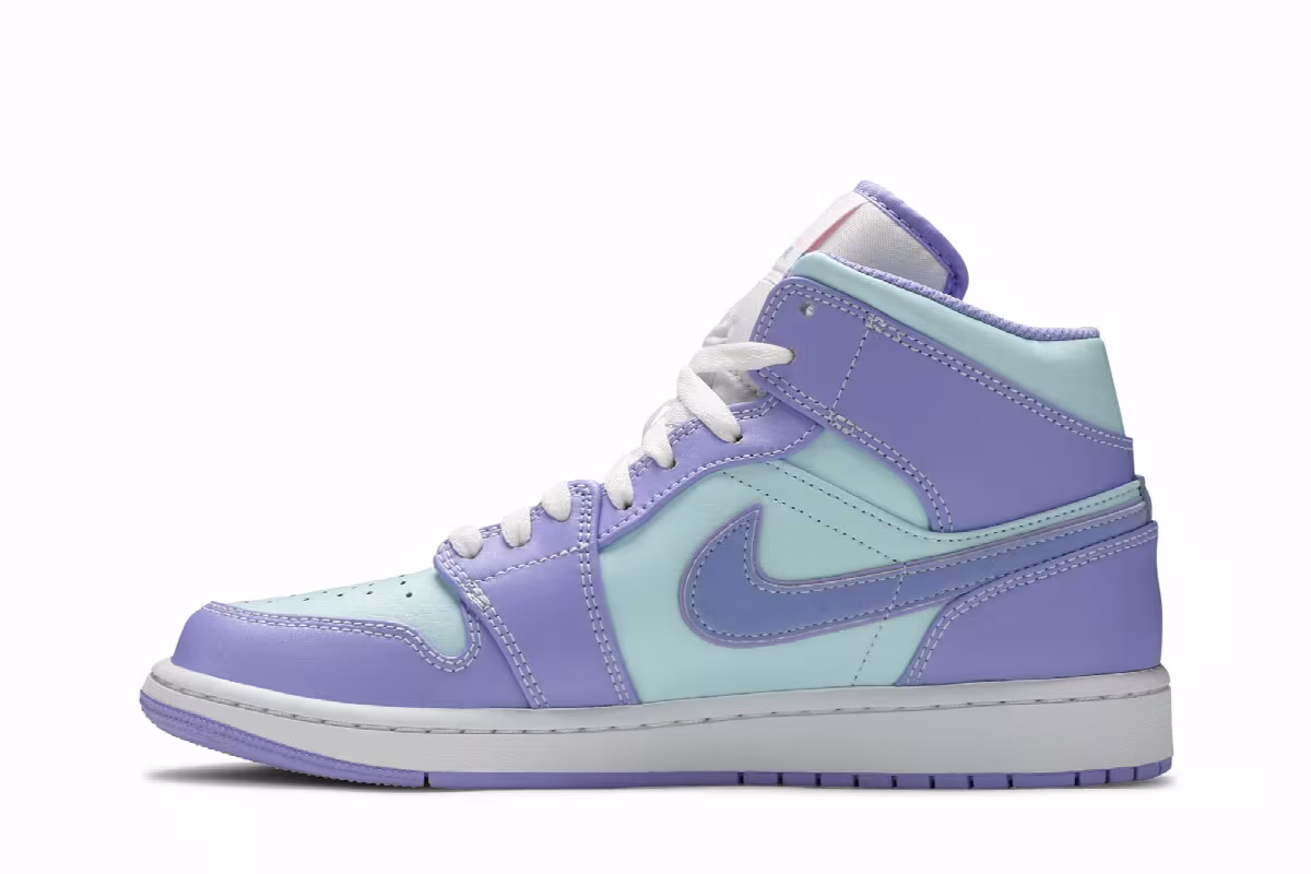 Air Jordan 1 Mid Purple Pulse, view 4