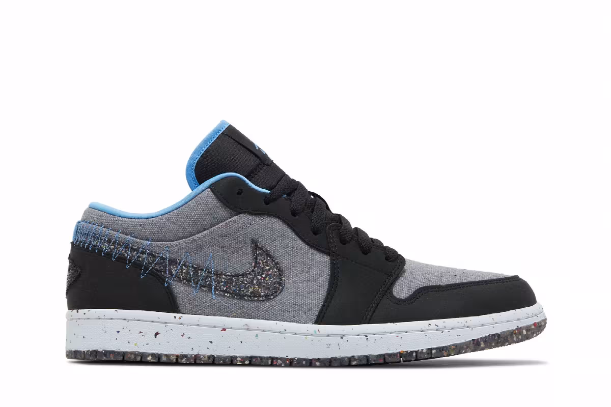 Air Jordan 1 Low Crater - Black, view 2