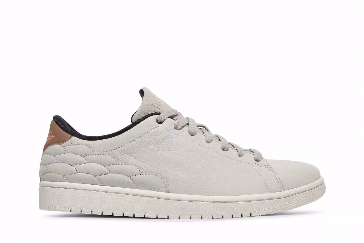 Air Jordan 1 Centre Court Light Bone, view 2