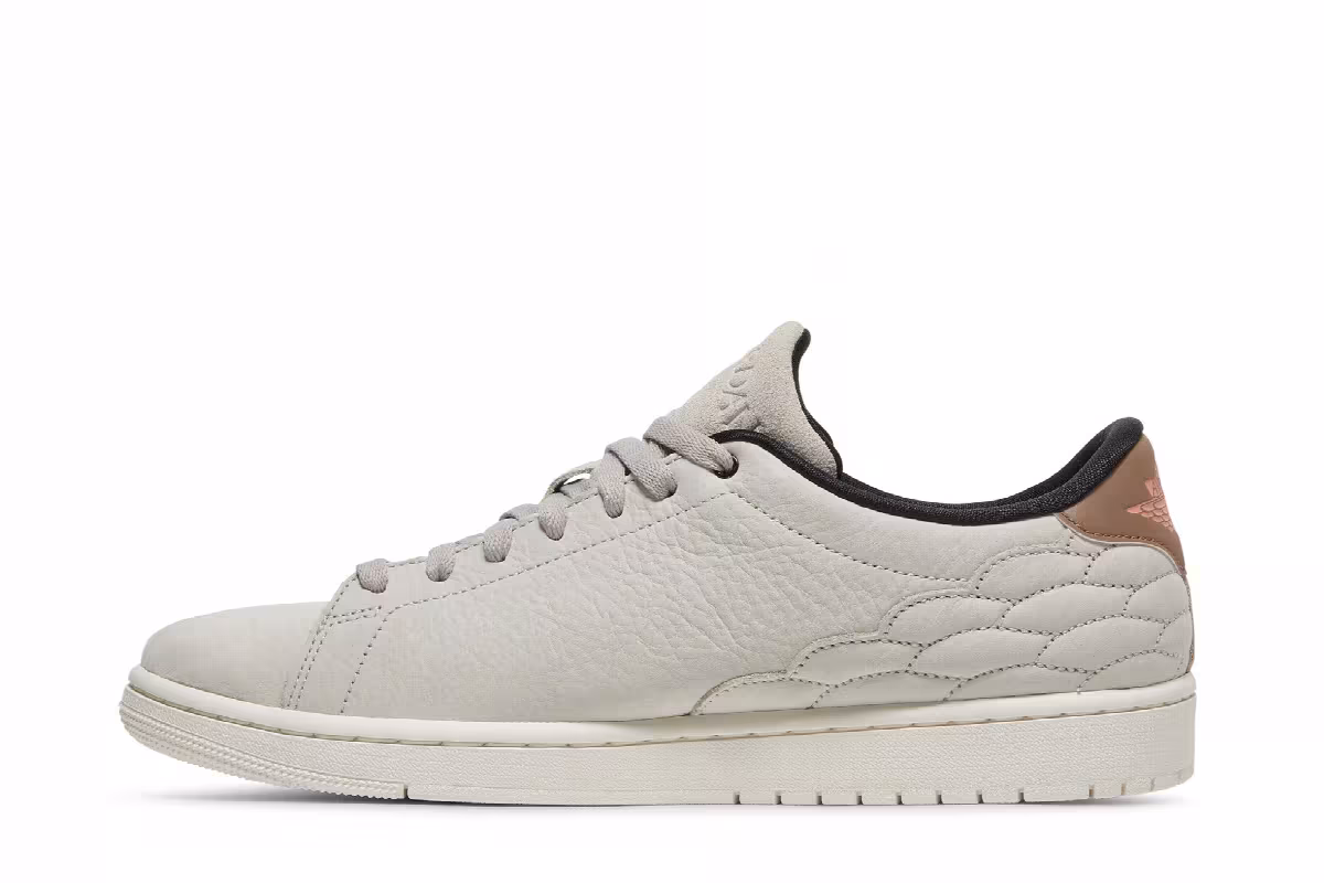 Air Jordan 1 Centre Court Light Bone, view 4