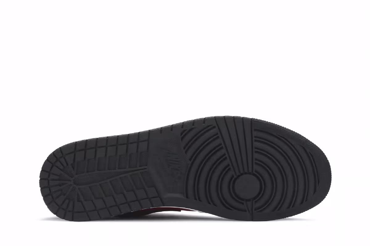 Air Jordan 1 Low Reverse Bred, view 5