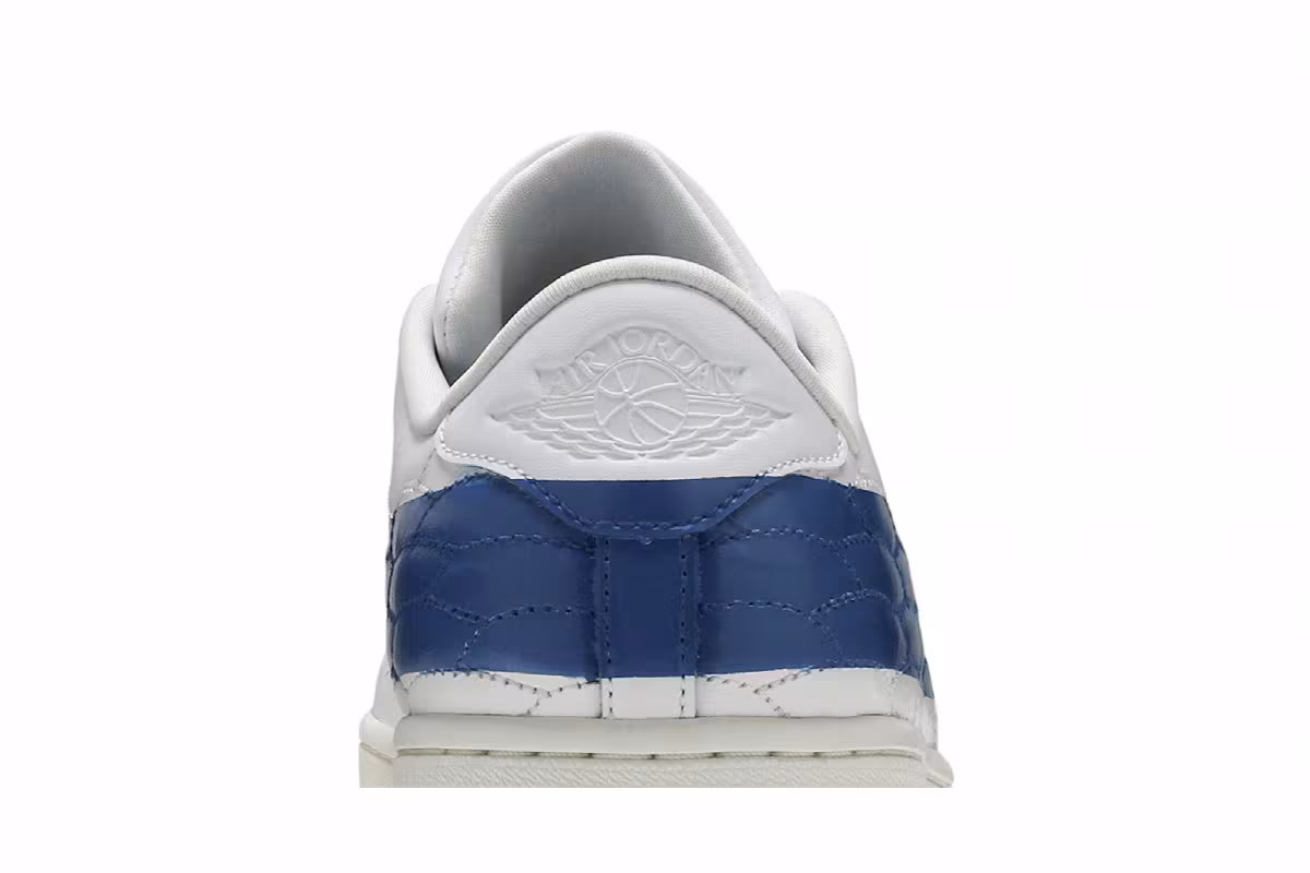 Air Jordan 1 Centre Court Military Blue, view 8