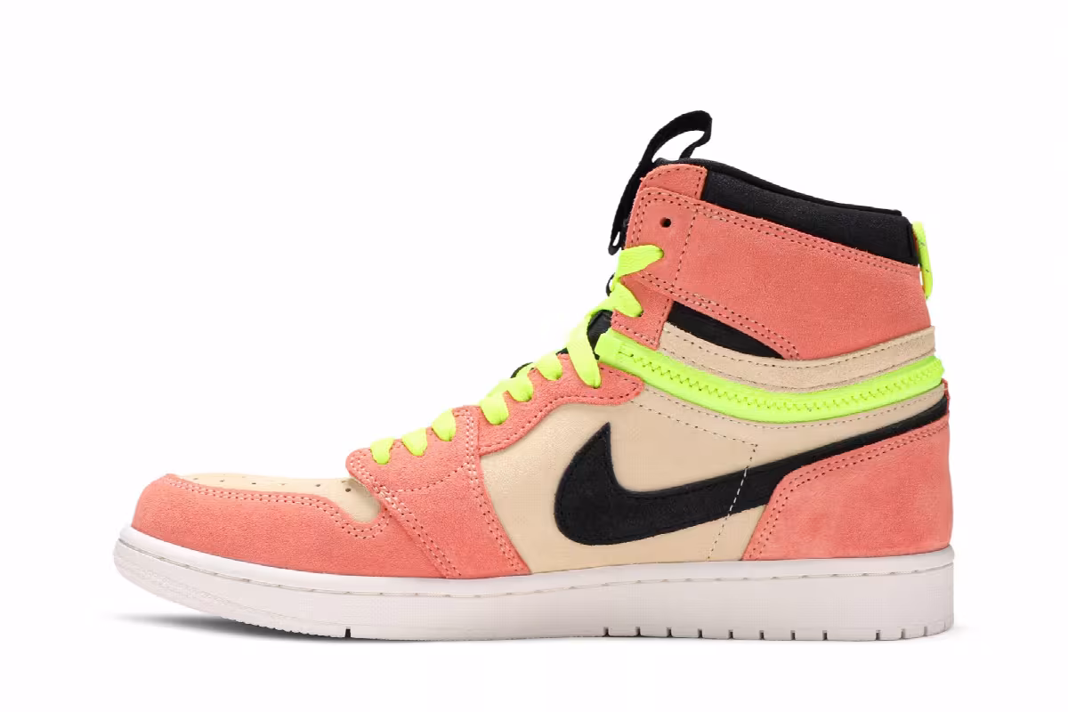 Air Jordan 1 High Switch Pink Volt, view 4