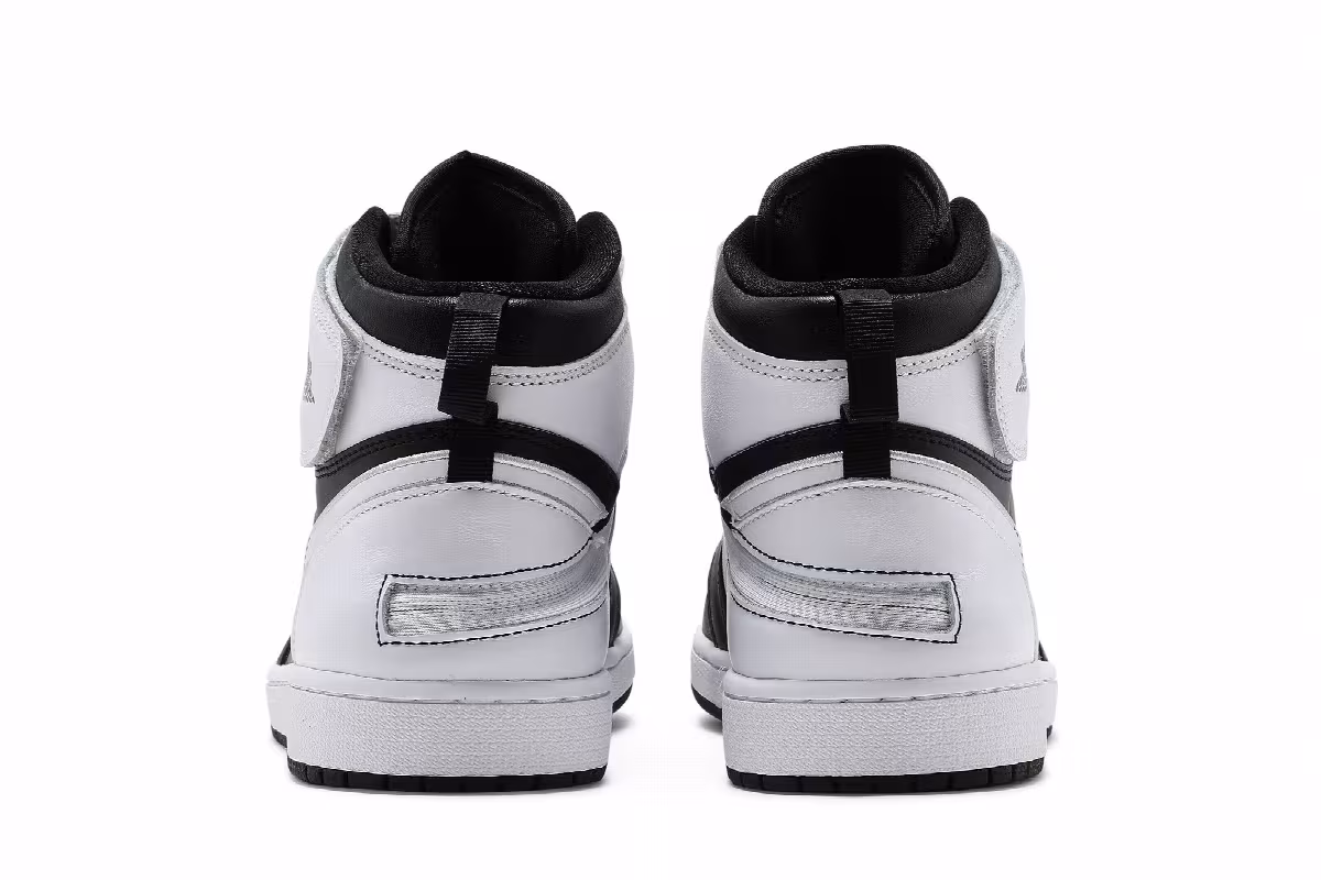 Air Jordan 1 High FlyEase Black White, view 7