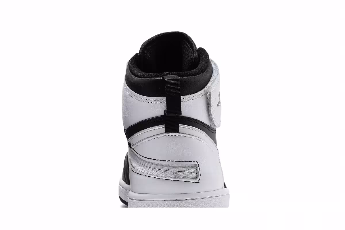 Air Jordan 1 High FlyEase Black White, view 8