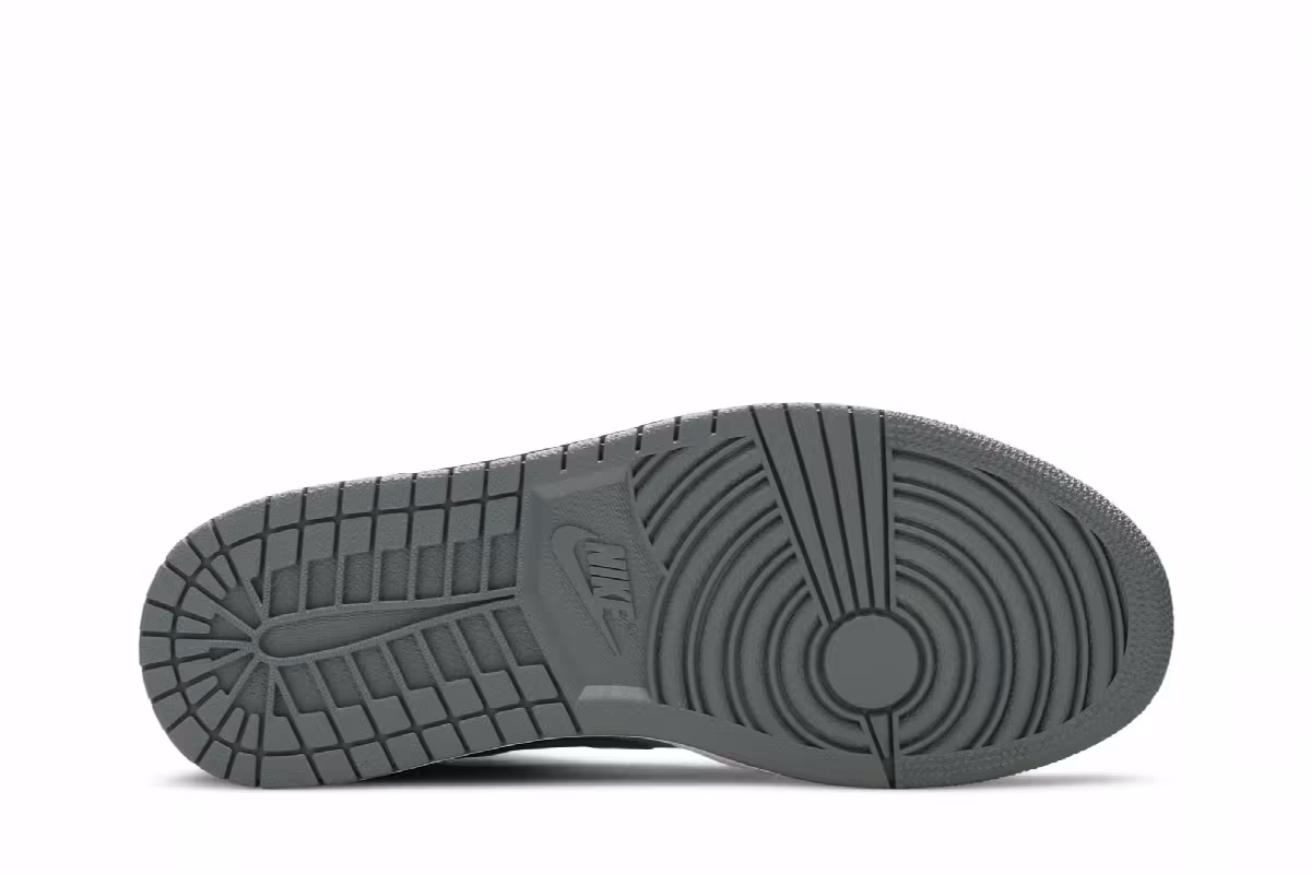 Air Jordan 1 High FlyEase Light Smoke Grey, view 5